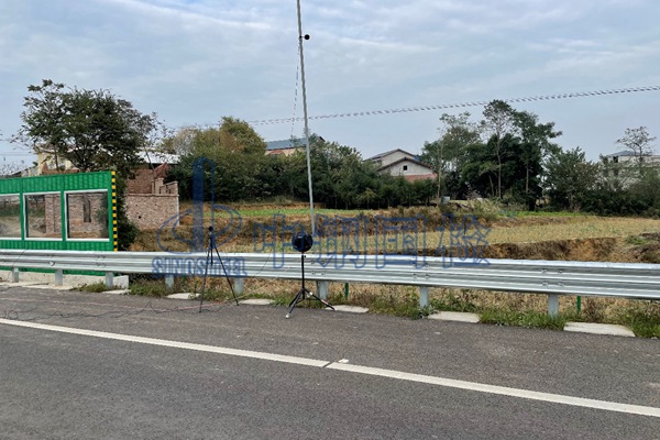 高速公路聲屏障送檢