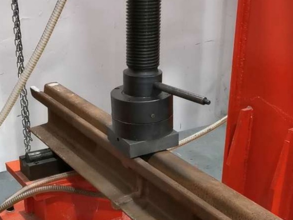 鋼軌型式檢驗(yàn)