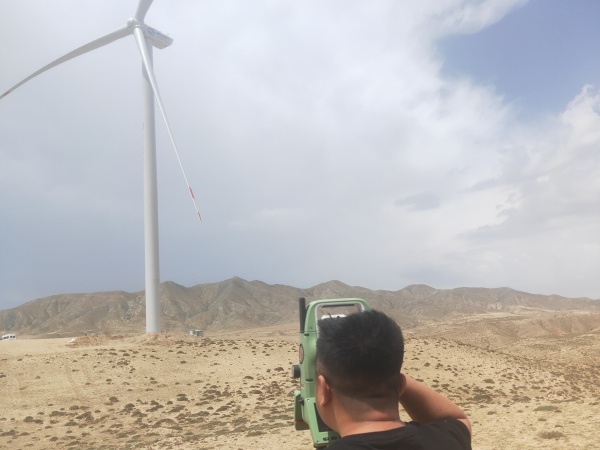 風(fēng)電場混凝土塔筒檢測