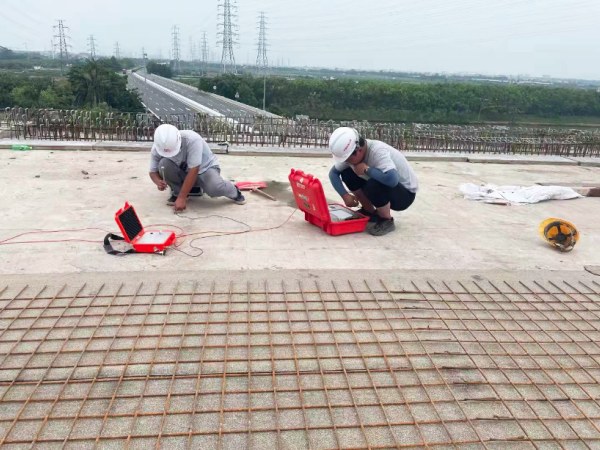 預(yù)應(yīng)力管道壓漿密實度檢測